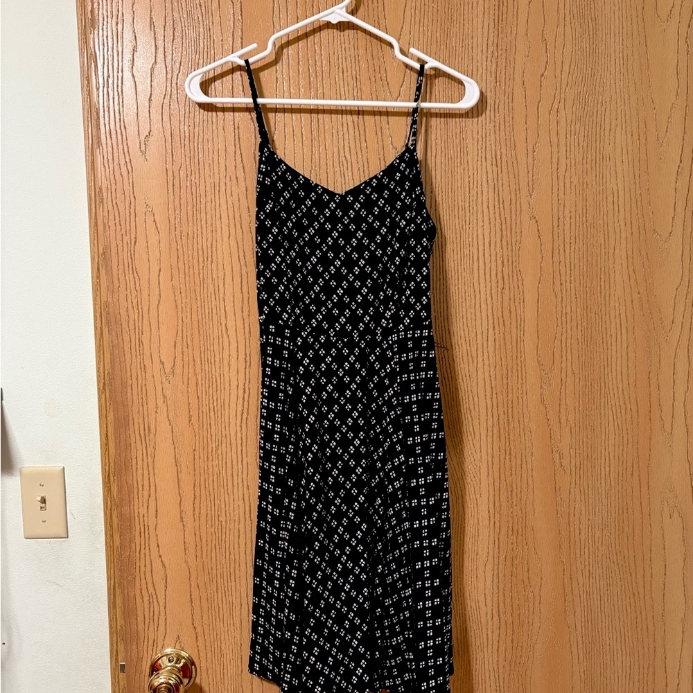 Old Navy Black and White Sundress